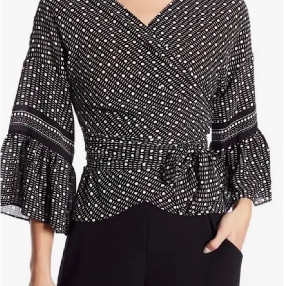 ‼️SOLD‼️Wrap Top Max Studio Blouse - Picture 5 of 5